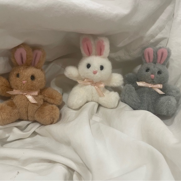 Russ Other - Vintage Russ Berrie Plush Bunny Trio - Brown, White, and Gray pristine 4” (3)